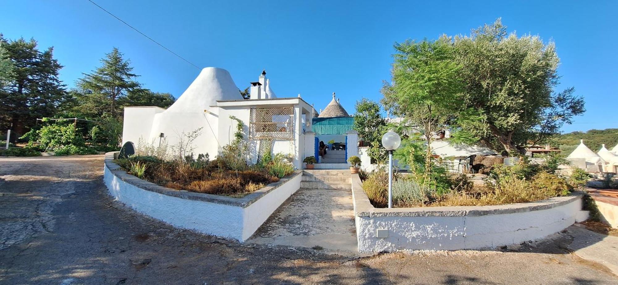 Trullo Chiari Di Bosco Vila Martina Franca Exterior foto